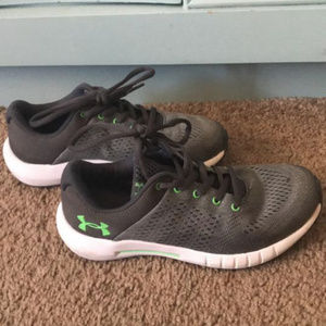 Youth Under Armour Athletic Shoes